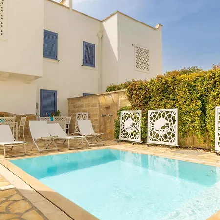 Playa Mozza Villa Torre Lapillo